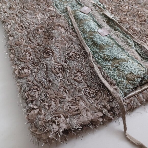 Lady Story 3D-Floral Hooded Vest - Picture 4 of 12